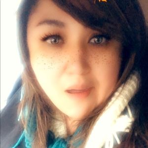 Meet your Posher, Maribel